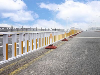 S板防眩板護(hù)欄